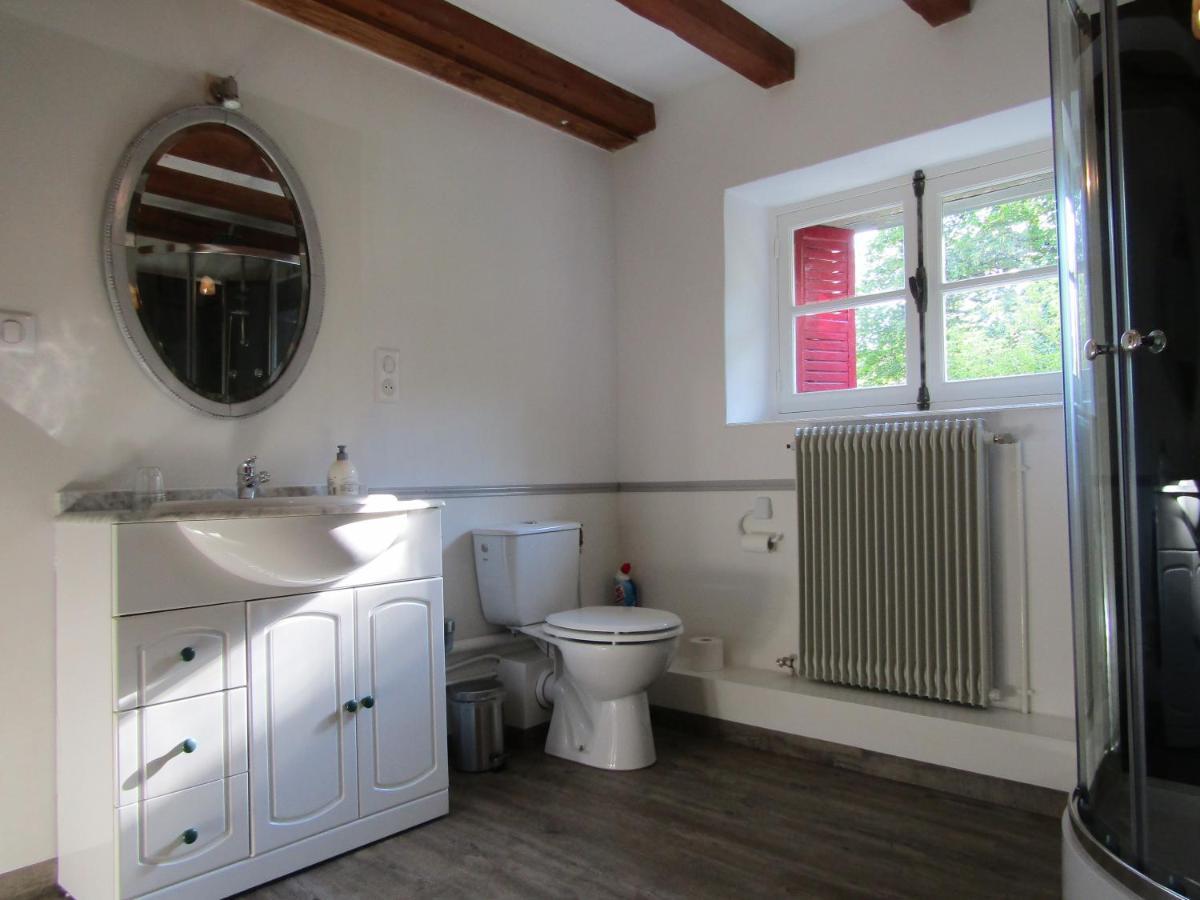 Le Pont Du Roy Bed & Breakfast Besse-et-Saint-Anastaise Dış mekan fotoğraf